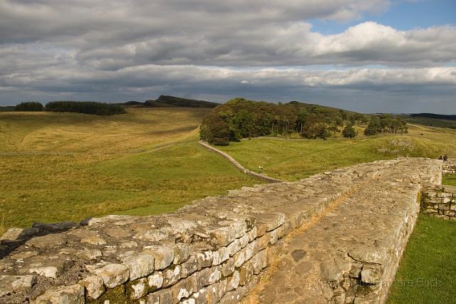 IMGP4798.jpg - More great wall at Housesteads Fort.