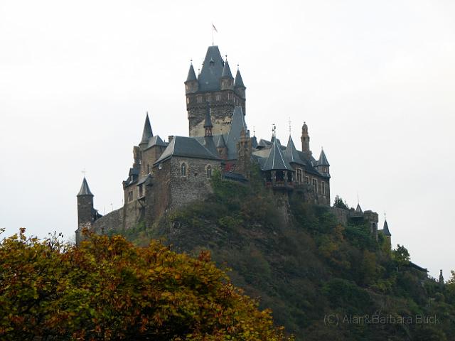 IMG_3301.JPG - The castle at Cochem.